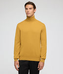 Maglione in cashmere ocra